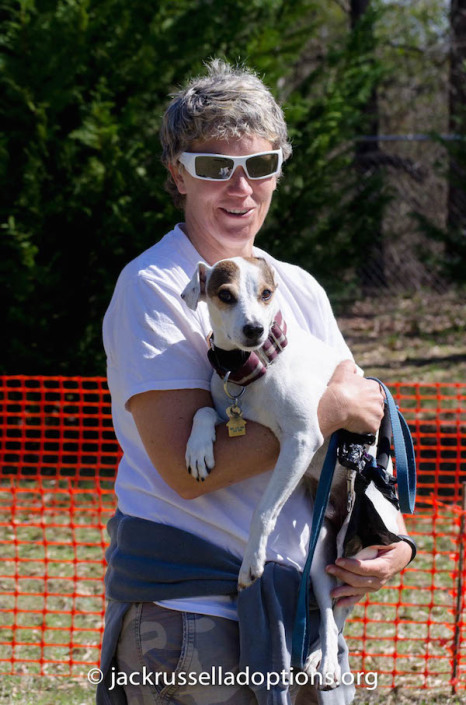 Morgan and Oscar ... He was much more interested in lying in the sun and girlling with mom than racing.