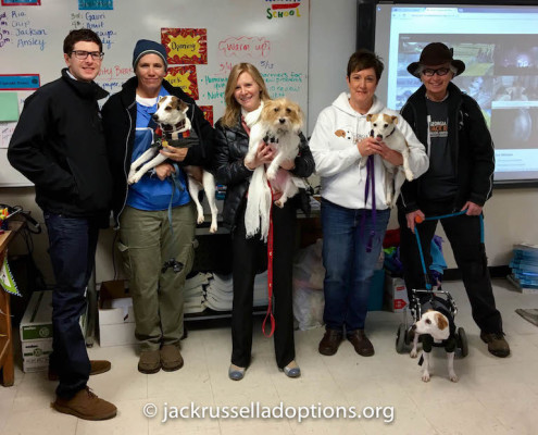 Morgan, Kim and Bonnie and our adoption coordinators, Mike and Lily (who arranged today's visit). Thanks, Lily!