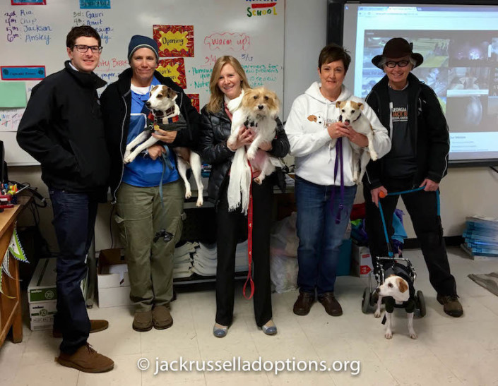 Morgan, Kim and Bonnie and our adoption coordinators, Mike and Lily (who arranged today's visit). Thanks, Lily!